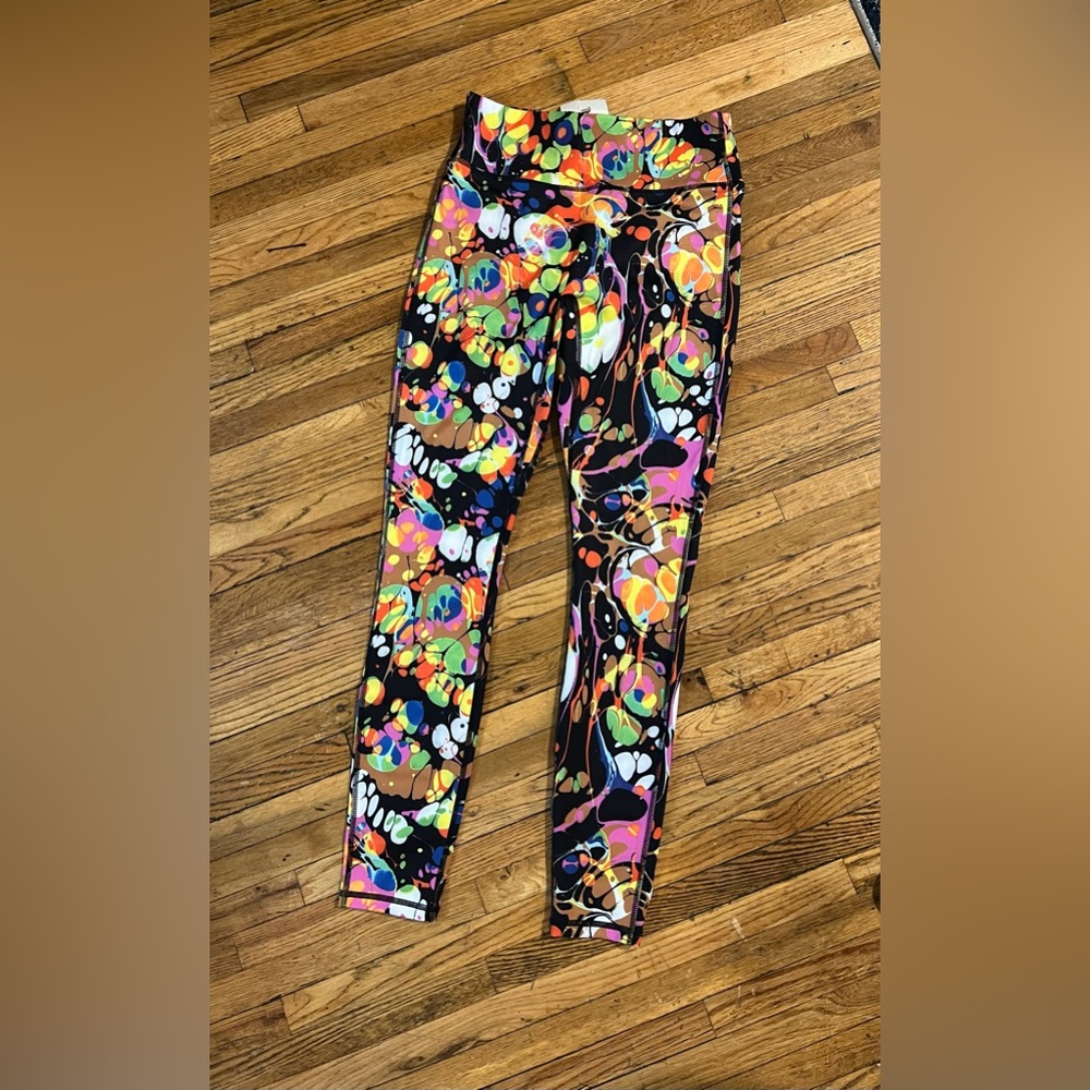 FABLETICS LEGGINGS NWT